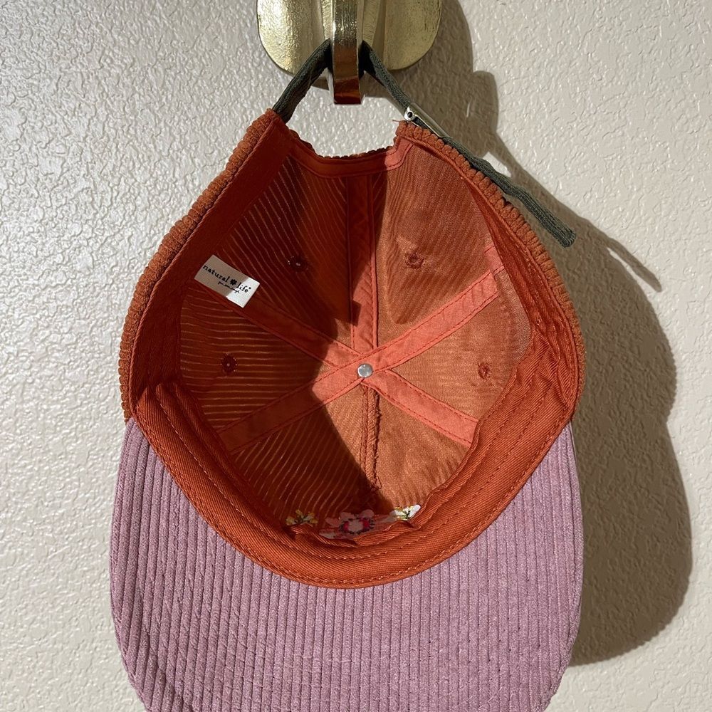 Sold  - Picture 6 of 6